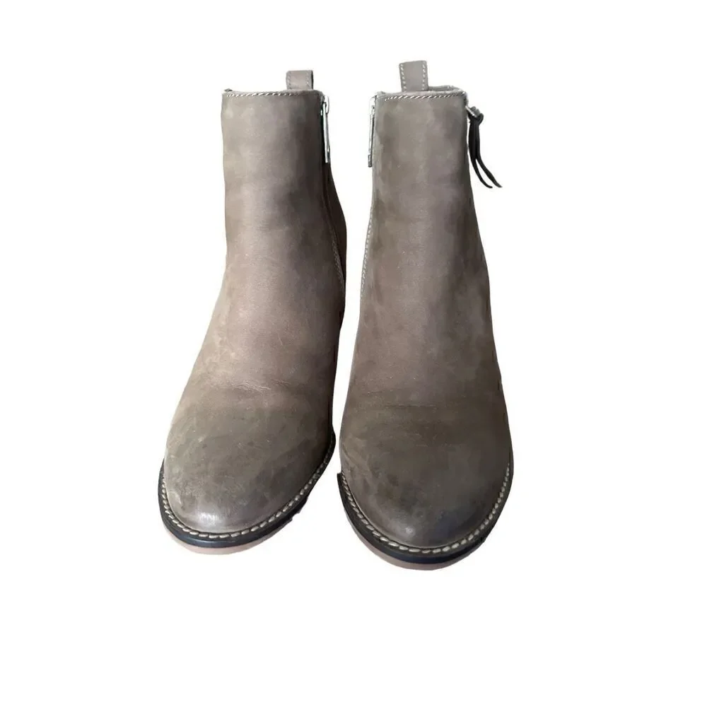 Blondo Waterproof Nubuck Ankle Boots Size 8 1/2